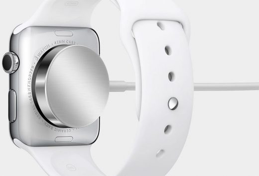 Apple Watch opladen kan eenvoudig via het meegeleverde kabeltje